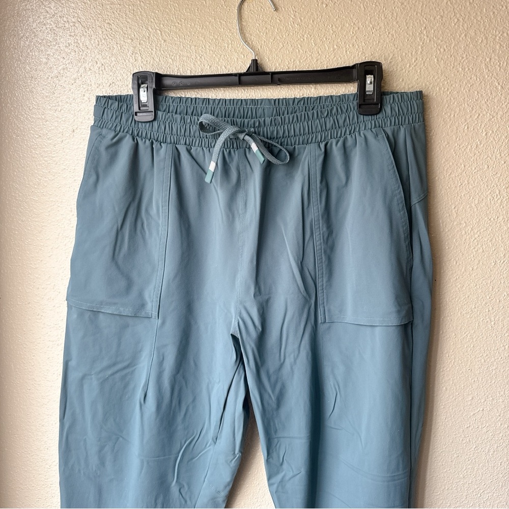 Fabletics The One Jogger in Storm Slate - Size L - Picture 3 of 10